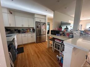 21 Ruby Lane, Huntington Station NY 11746