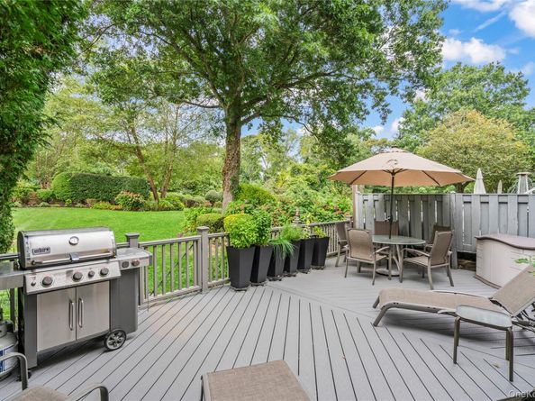 154 Hidden Ridge Drive, Syosset NY 11791