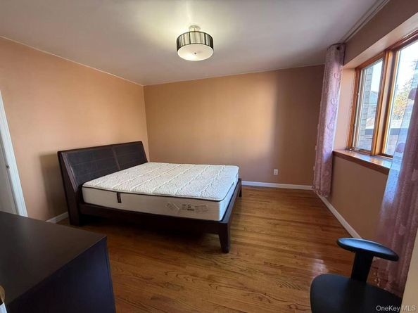 339 Ave P 2B, Brooklyn NY 11204