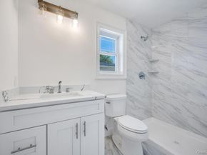 33 Rosemont Avenue, Farmingville NY 11738