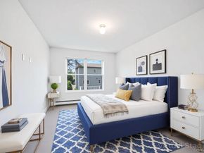 33 Rosemont Avenue, Farmingville NY 11738