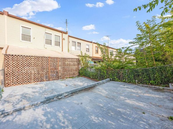 96 Herzl Street, Brooklyn NY 11212
