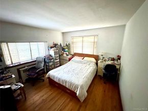 4 Olive Lane, Shirley NY 11967