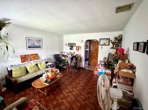 4 Olive Lane, Shirley NY 11967