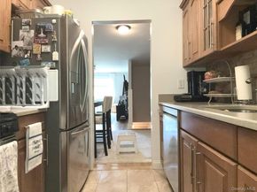 224-65 Kingsbury Avenue B, Bayside NY 11364
