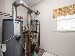 2 Moor Lane, East Patchogue NY 11772