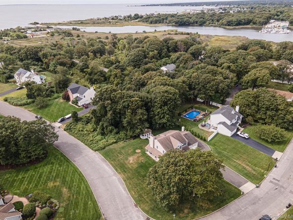 2 Moor Lane, East Patchogue NY 11772