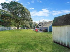 9 Carston Street W, Selden NY 11784