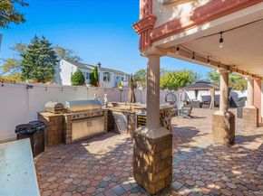 3822 Greentree Drive, Oceanside NY 11572