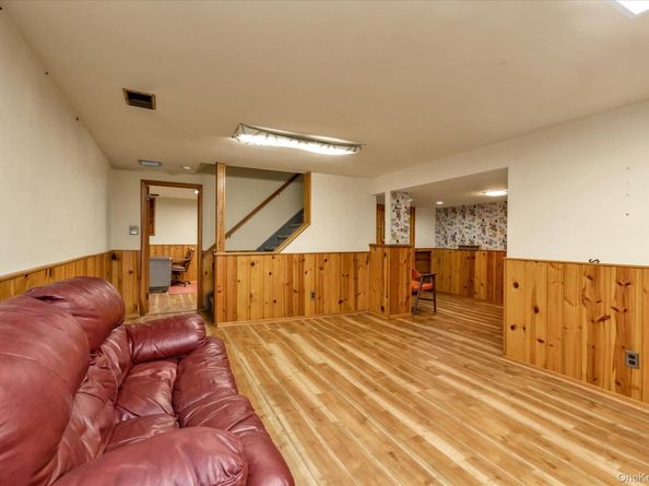 336 W 9th Street, Deer Park NY 11729