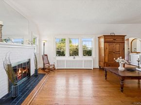 10 Oakland Avenue, Yonkers NY 10710