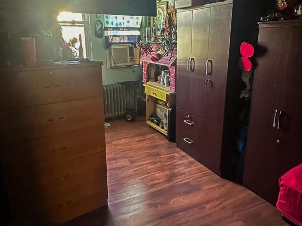 33-30 109th Street, Corona NY 11368