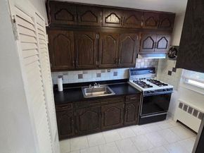 155-14 84th Street 2R, Howard Beach NY 11414