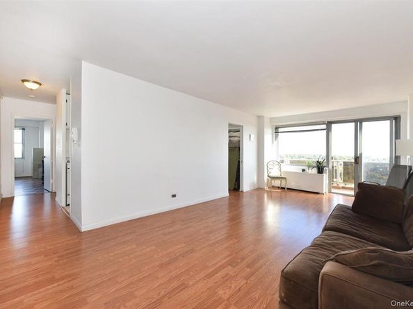 175-20 Wexford Terrace 16L, Jamaica Estates NY 11432