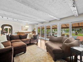 4 Saltmeadow Court, Bayport NY 11705