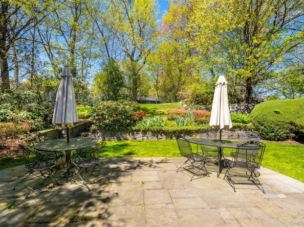 24 Sheldrake Place, New Rochelle NY 10804