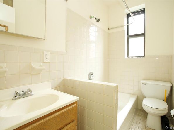 3717 Bronxwood Avenue, Bronx NY 10469