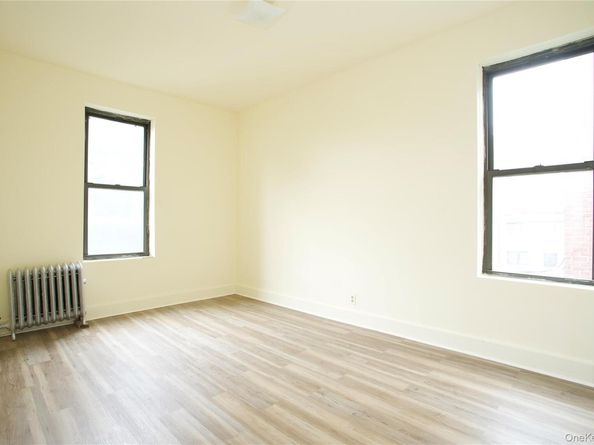 3717 Bronxwood Avenue, Bronx NY 10469