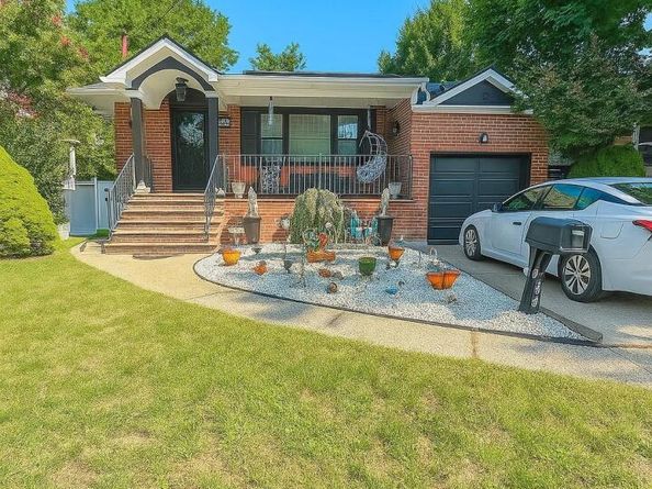 1519 Wantagh Avenue, Wantagh NY 11793