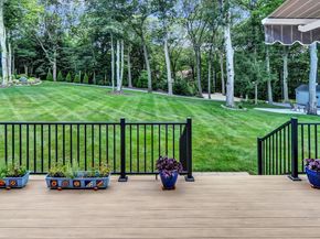 181 Landing Lane, Baiting Hollow NY 11933