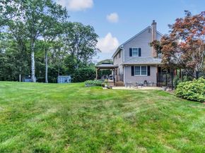 181 Landing Lane, Baiting Hollow NY 11933