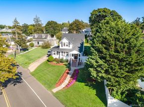 724 Foxhurst Road, Baldwin NY 11510
