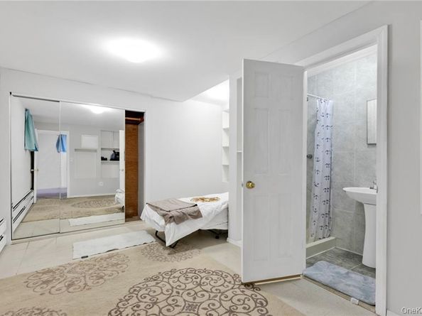 82 W End Avenue, Brooklyn NY 11235