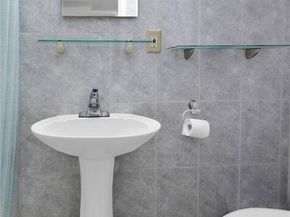 82 W End Avenue, Brooklyn NY 11235