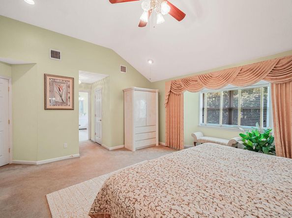 7 Sara Court, Nesconset NY 11767