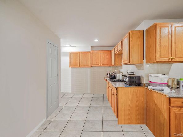 7 Sara Court, Nesconset NY 11767