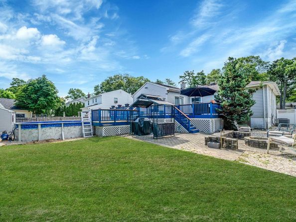 43 Ranch Drive, Shirley NY 11967