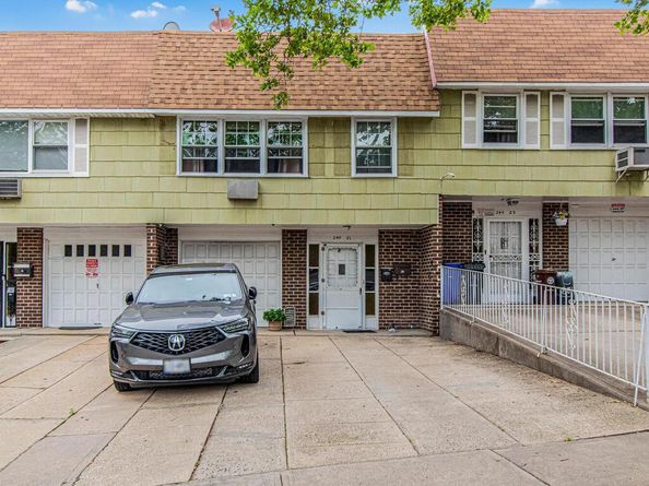 240-21 68th Avenue 10, Douglaston NY 11362