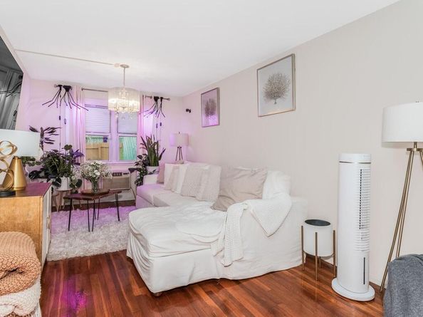 240-21 68th Avenue 10, Douglaston NY 11362