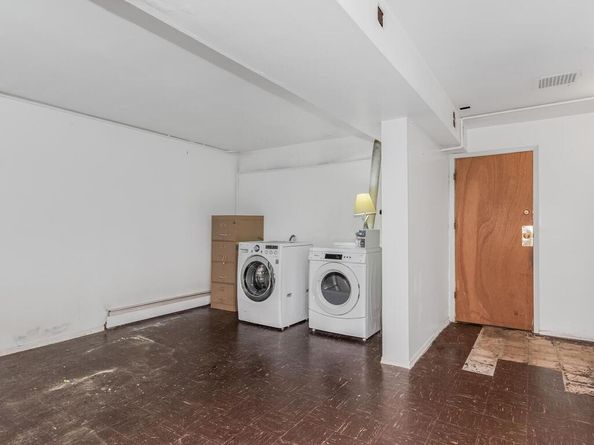 240-21 68th Avenue 10, Douglaston NY 11362