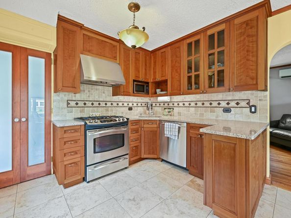 121 Alden Avenue, Valley Stream NY 11580