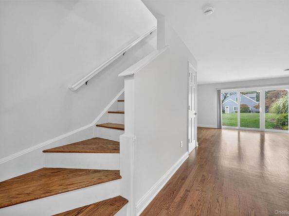 204 Stoneway Lane, Peekskill NY 10566