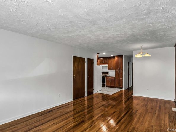 1274 Fteley Avenue, Bronx NY 10472
