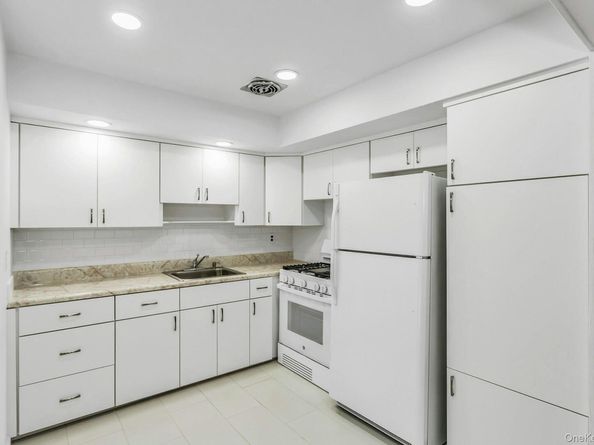 1274 Fteley Avenue, Bronx NY 10472