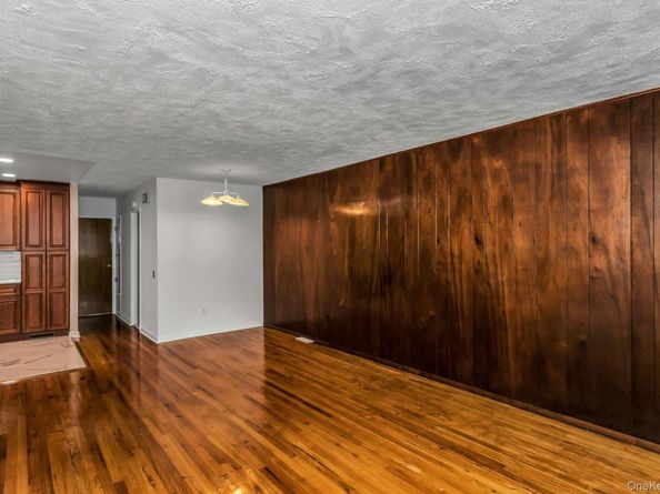 1274 Fteley Avenue, Bronx NY 10472