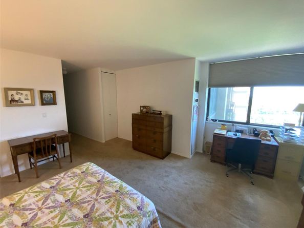 27110 Grand Central Parkway 19A, Floral Park NY 11005