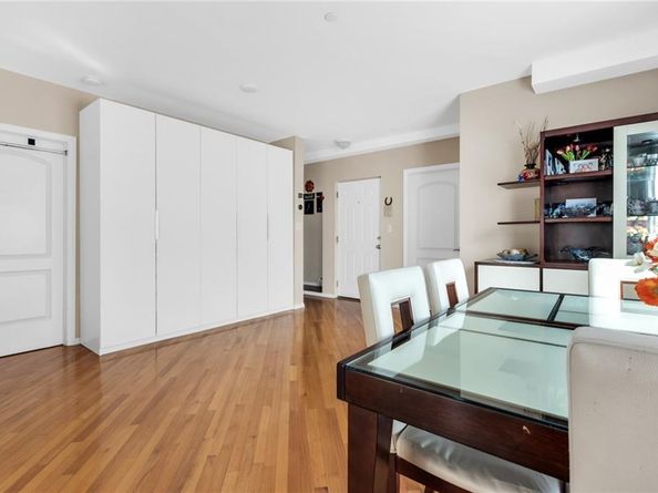 135 28th Avenue 2A, Brooklyn NY 11214