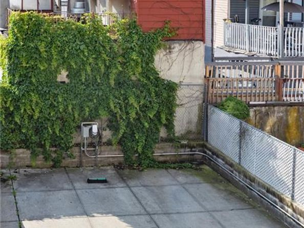 135 28th Avenue 2A, Brooklyn NY 11214