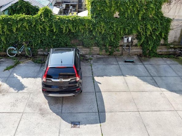 135 28th Avenue 2A, Brooklyn NY 11214