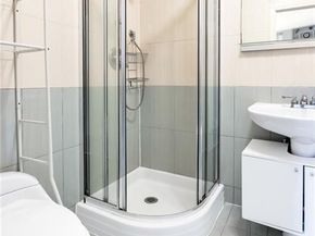 135 28th Avenue 2A, Brooklyn NY 11214