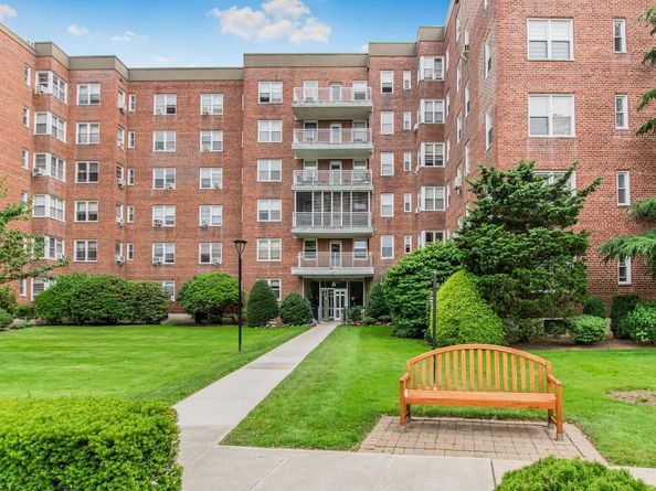 1255 North Avenue A  5H, New Rochelle NY 10804
