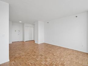 4-74 48th Avenue 35L, Long Island City NY 11109