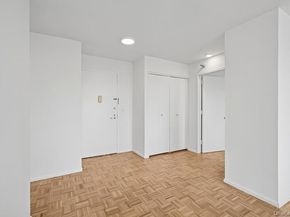 4-74 48th Avenue 35L, Long Island City NY 11109