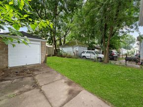 19432 113th Road, Hollis NY 11412