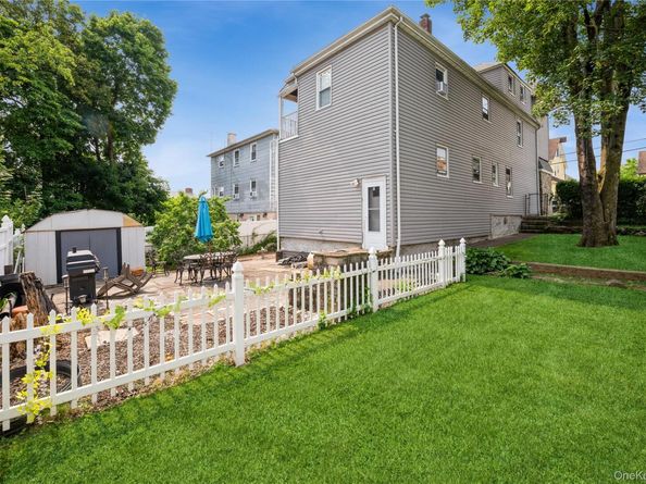 93 Edgewood Avenue, Yonkers NY 10704