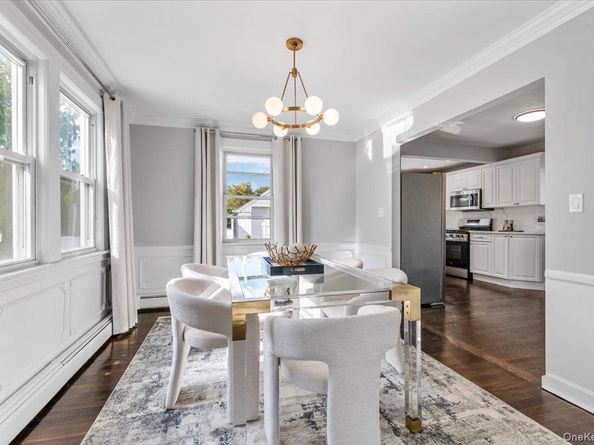 33 Avenue B Avenue, Port Washington NY 11050